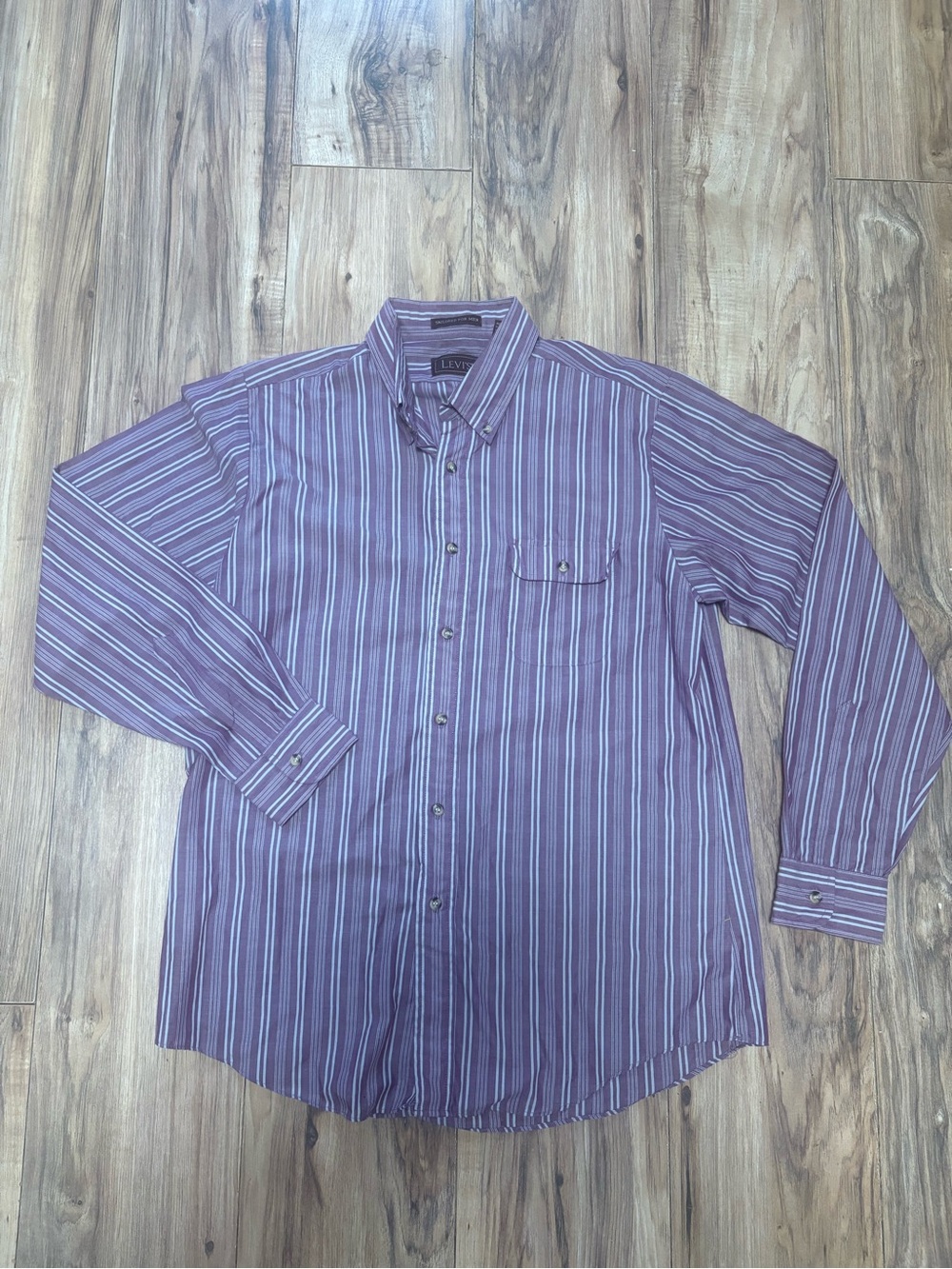 Vintage 1970’s Levi's Men's Purple & Grey Striped Button-Down Shirt